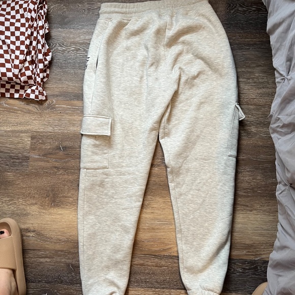 trained by jp x Melissa Cargo Joggers w/ Pockets - Picture 2 of 3